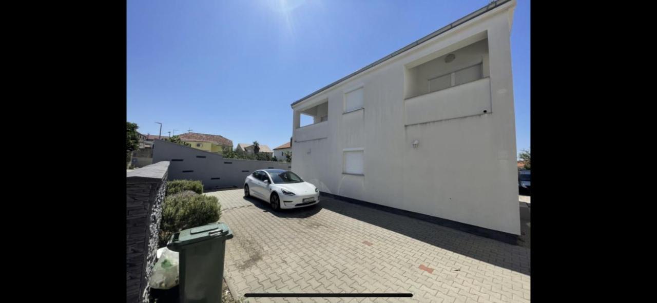 Apartmani Gavran Pirovac Exterior photo