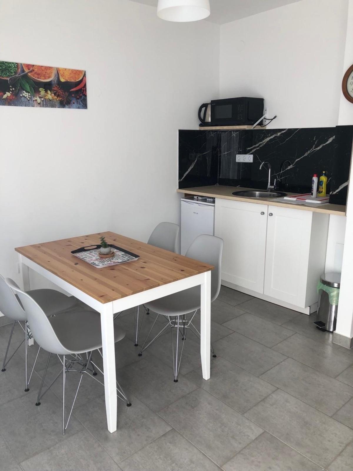 Apartmani Gavran Pirovac Exterior photo